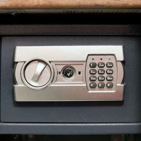 Delux Leopolli Near Shopping Mall Forum Апартаменти