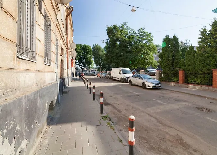 Delux Leopolli Near Shopping Mall Forum * Λβιβ