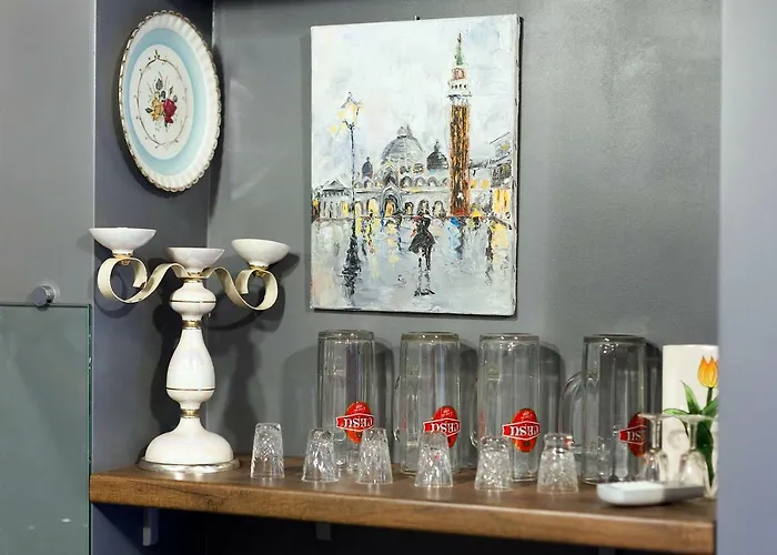 Daire Delux Leopolli Near Shopping Mall Forum Lviv