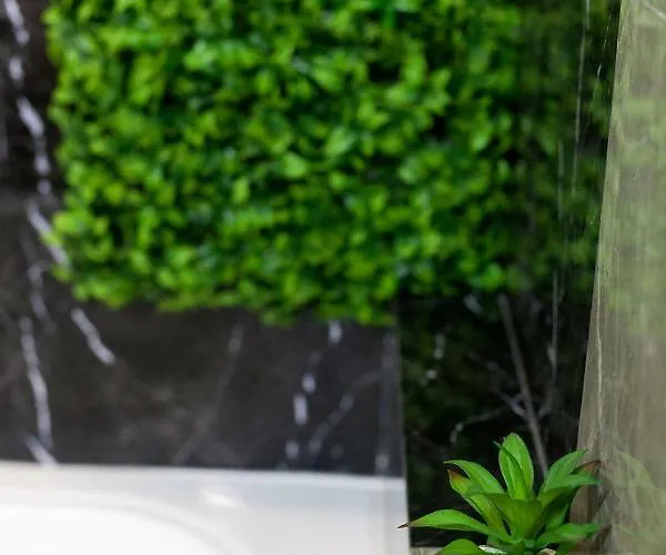 Daire Delux Leopolli Near Shopping Mall Forum *